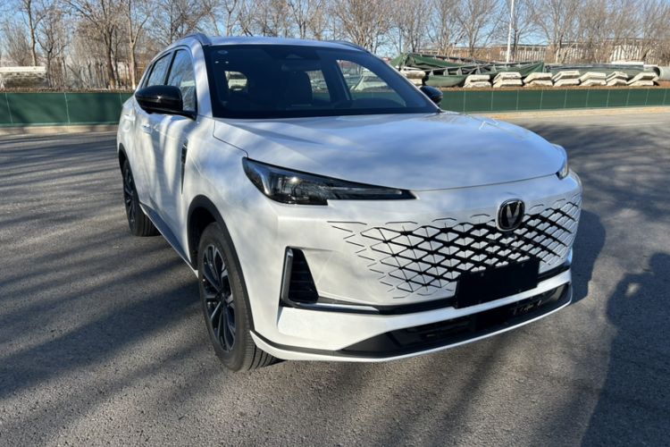 Used Changan CS55PLUS PHEV 2025 Smart New Blue Whale 125km Battleship Edition
