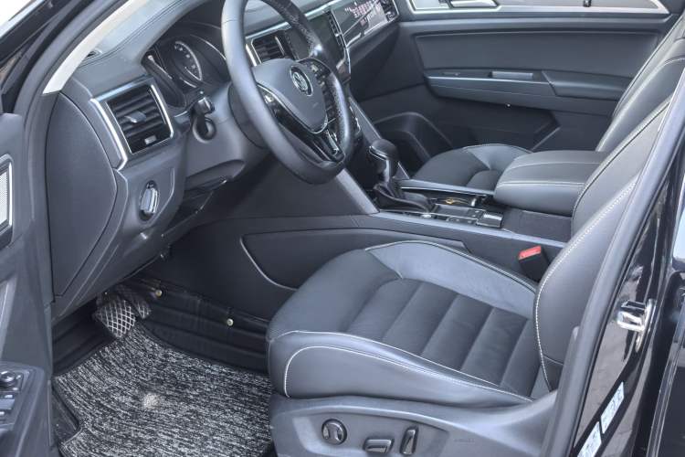 Used Volkswagen Teramont 2019 330TSI Two-Wheel-Drive Luxury Edition China VI Standard Left Front Seat