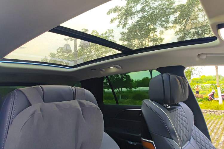 Used Hongqi E-HS9 2022 660 km Range Flagship Edition Four Seats