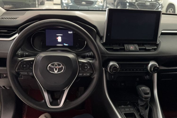 Used Toyota RAV4 2022 2.0L CVT Two-Wheel Drive Fashion Edition Steering Wheel