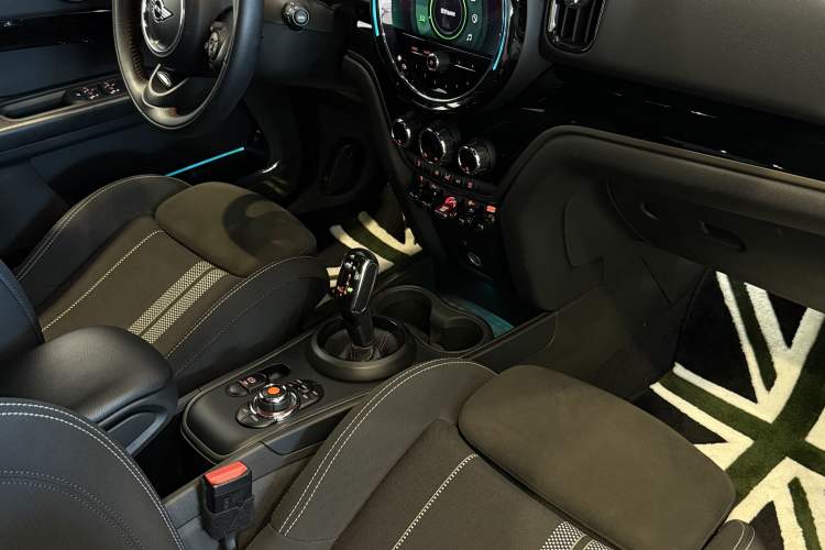 Used MINI JCM COUNTRYMAN 2021 2.0T JOHN COOPER WORKS