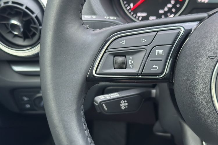 Used Audi A3 2020 Sportback 35 TFSI Fashion Edition China VI Emission Standard Interior 7