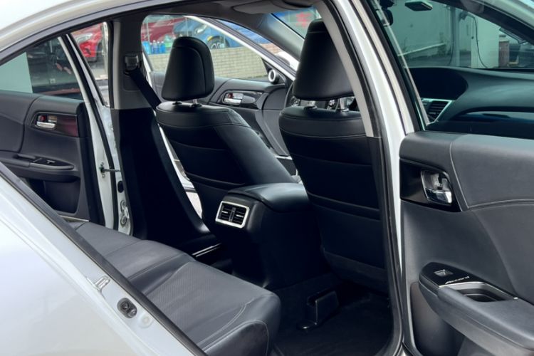 Used Honda Accord 2016 2.0L Elite Edition
