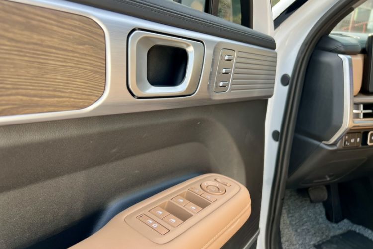 Used Hyundai Santa Fe 2024 2.0T Connoisseur Pro Max
