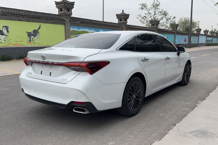 Used Toyota Avalon 2019 2.0L XLE Premium Edition China VI Exterior 3