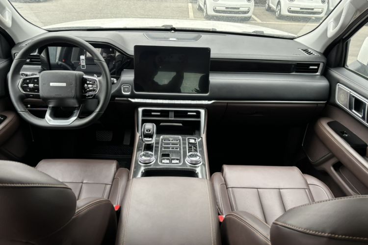 Used Foton Mars 2024 Mars 7 Pro 2.0T Gasoline Automatic 4x4 Standard-Wheel Enjoyment Model Interior 2