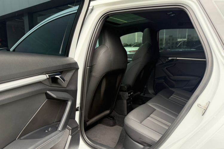 Used Audi A3 2022 Sportback 35 TFSI Fashionable Sports Model Interior 2