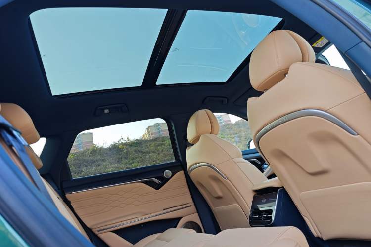 Used VOYAH FREE 2024 Ultra-Long Range Intelligent Driving Version
