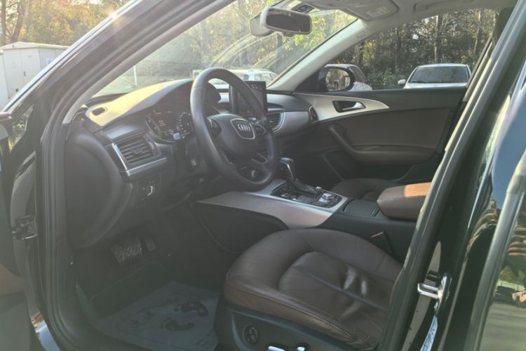 Used Audi A6L 2018 30th Anniversary Edition 35 TFSI Fashion Model
