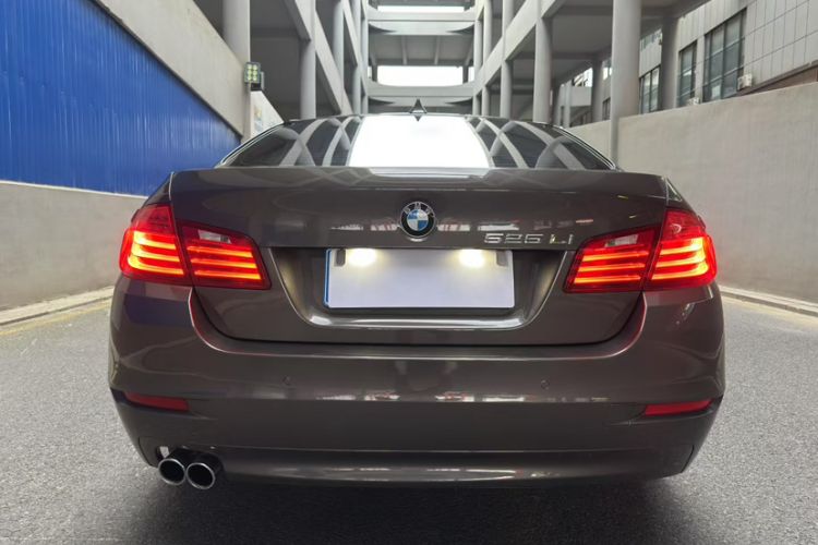 Used BMW 5 Series 2014 525Li Leading Model