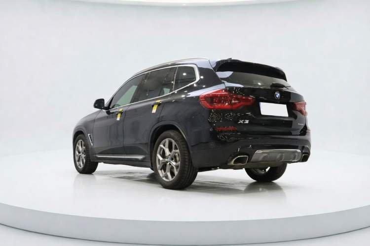 Used BMW X3 2019 xDrive28i Luxury Package Exterior 2