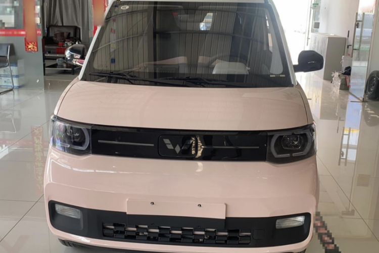 Used Wuling Hongguang MINIEV 2022 Macaron Premium Model – Lithium Iron Phosphate