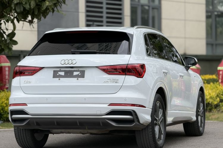 Used Audi Q3 2022 40 TFSI Fashion Dynamic Model