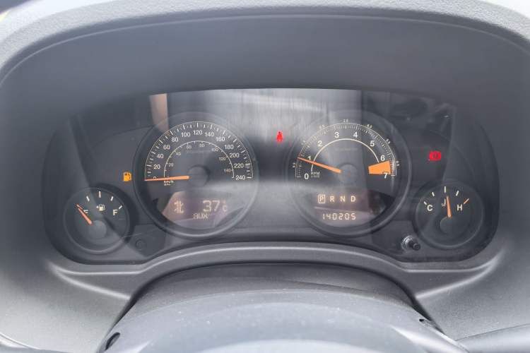 Used Jeep Compass 2014 2.0L two-wheel drive sport version