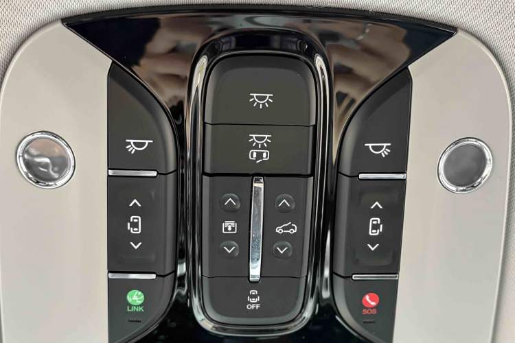 Used GAC Trumpchi M8 2021 Master Series 390T Prestige Edition Interior 4