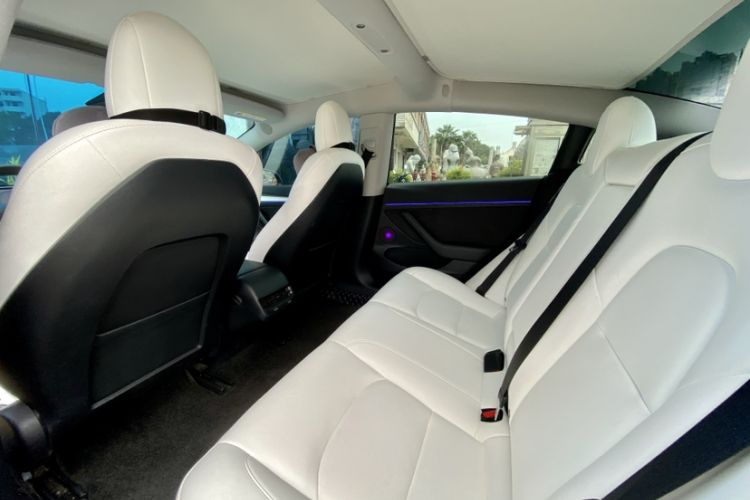 Used Tesla Model 3 2021 Performance High-Performance All-Wheel-Drive Version 3D6 Interior 3