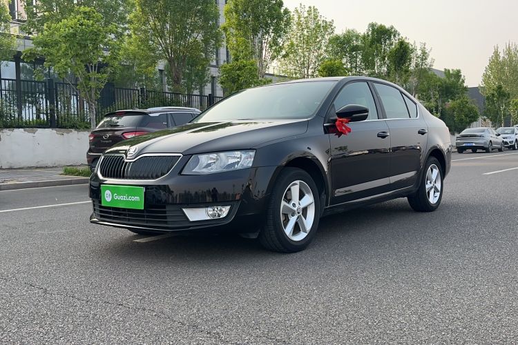 Used Skoda Octavia 2015 1.6L Automatic Yijie Edition