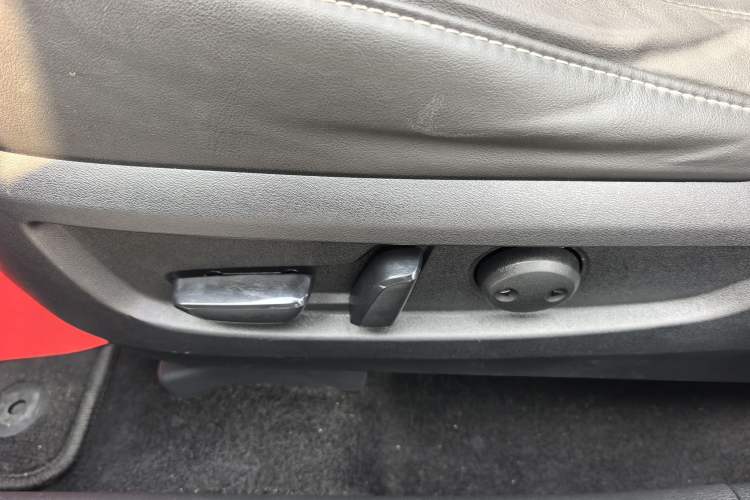 Used Infiniti QX50 2020 Revised Version 2.0T Two-Wheel Drive Fashion Edition Interior 6