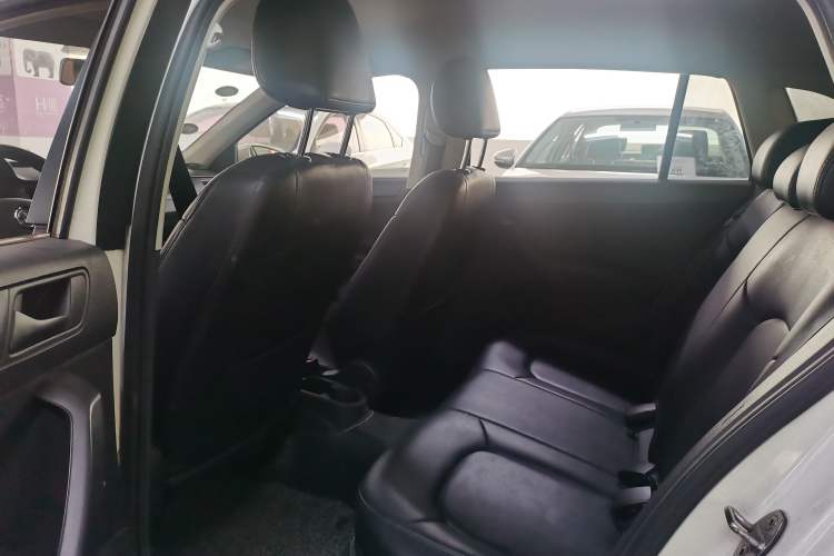 Used Skoda Rapid Spaceback 2016 Revised Version 1.4L Manual Front-Drive Edition