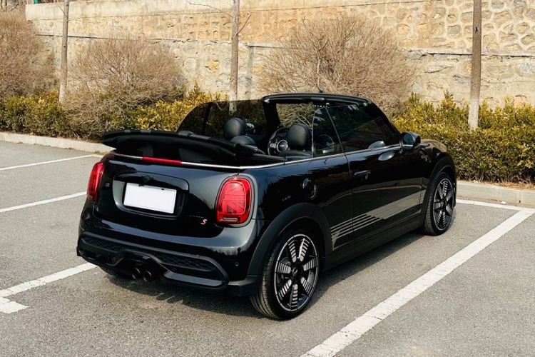 Used MINI 2023 Second Facelift 2.0T COOPER S CABRIO Artist
