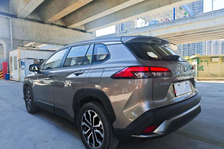 Used Toyota FRONTLANDER 2023 2.0L CVT Luxury Edition