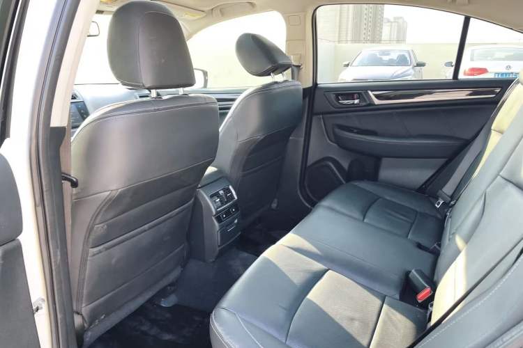 Used Subaru Legacy 2016 2.5i All-Wheel-Drive Glory Edition