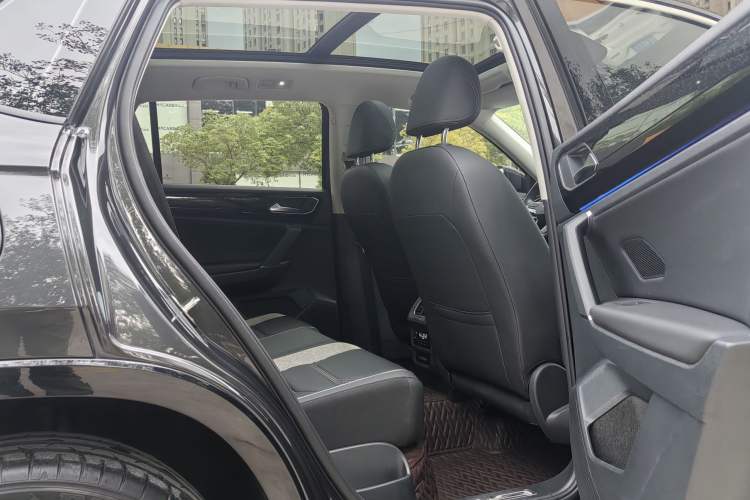 Used Volkswagen Tayron GTE Plug-in Hybrid 2022 1.4T Luxury Edition
