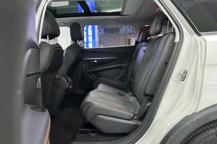 Used Peugeot 5008 2017 380THP 7-Seater Elite Edition
