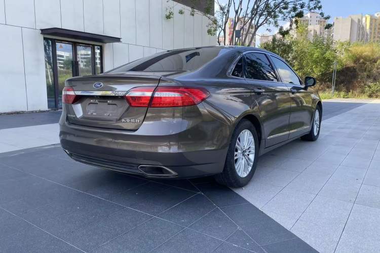 Used Ford Taurus 2015 EcoBoost 245 Fashion Edition
