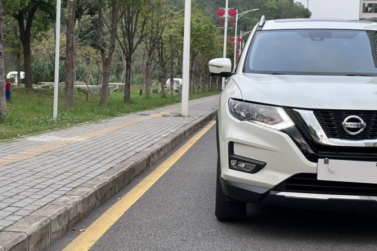 Used Nissan X-Trail 2020 2.0L XL ITS CVT 2WD SmartConnect Comfort Edition Exterior 1