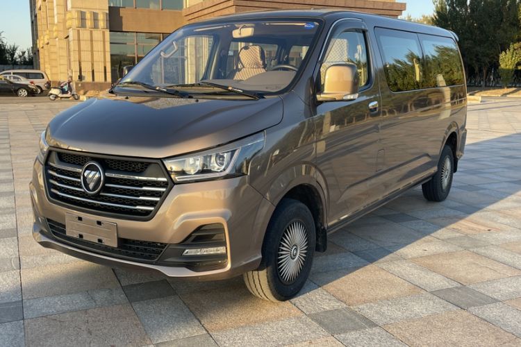 Used Foton Scenic G5 2023 2.0L Gasoline Commercial Version Passenger Van 7/9 Seats Model 1TZS