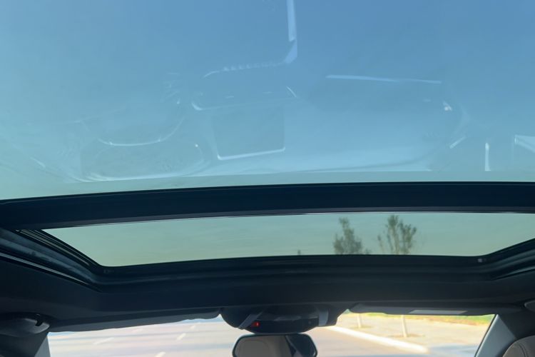 Used Peugeot 5008 2017 380THP 7-Seater Luxury GT Edition Headliner