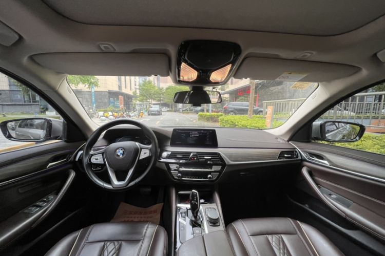 Used BMW 5 Series New Energy 2020 Mileage Upgrade Version 530Le Luxury Package Headliner