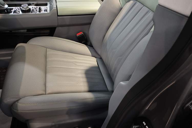 Used BAIC Off-Road BJ40 2026 Model 2.0T Gasoline Standard Edition
