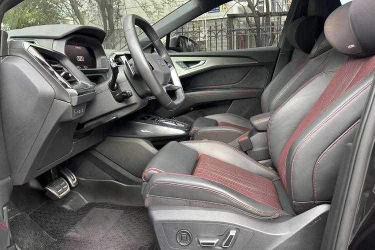 Used Audi Q5 e-tron 2023 40 e-tron Starry Edition Black Warrior Version
