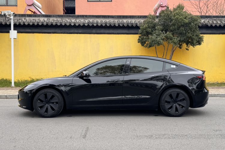 Used Tesla Model 3 2025 Model Revised Long-Range Rear-Wheel-Drive Version