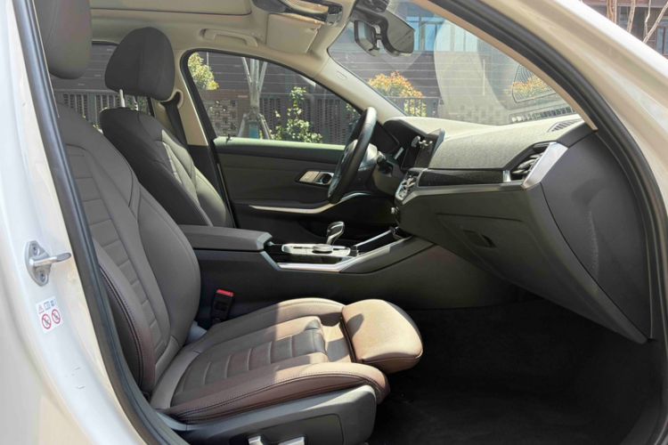 Used BMW 3 Series 2021 Facelifted 320Li M Sport Package
