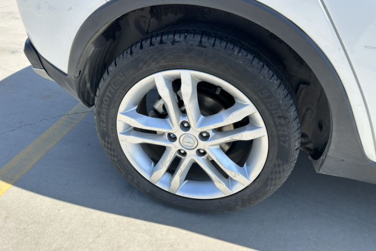 Used CHANGAN CS35 2017 1.6L Automatic Luxury Model Exterior 3