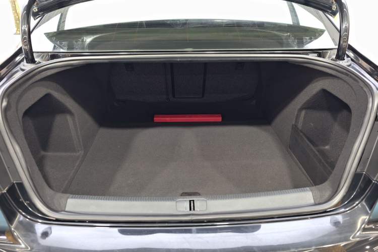 Used Volkswagen Magotan 2015 1.8TSI Advanced Model
