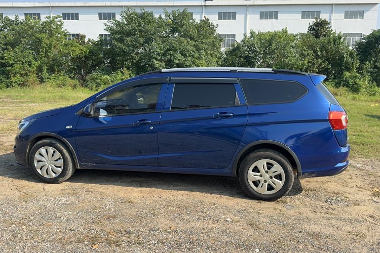 Used Baojun 310W 2017 1.5L Manual Comfort Version China V
