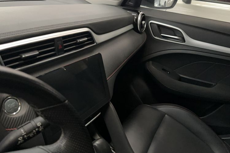 Used MG ZS 2020 180 DVVT Automatic Lite Interior 5