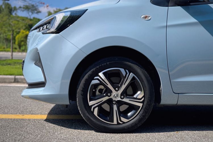 Used CHANGAN OSHAN Benni E-Star 2020 Xinyue Edition Lithium Iron Phosphate (31.95 kWh)
