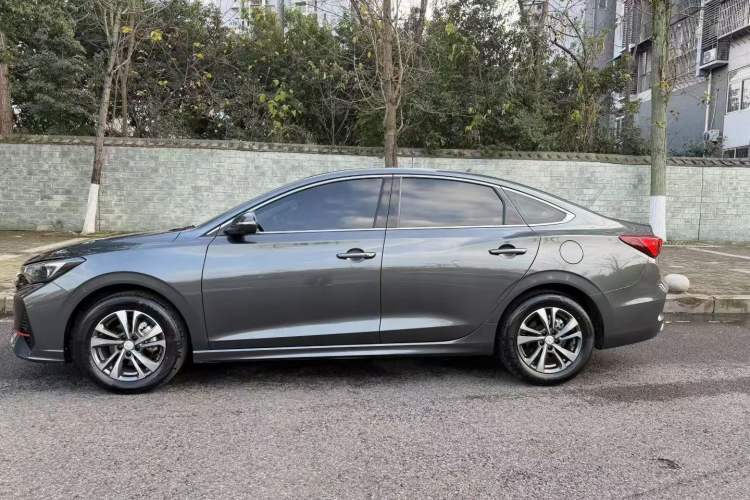 Used Changan Eado 2023 Changan Edition PLUS Blue Whale NE 1.4T GDI DCT Prestige Version