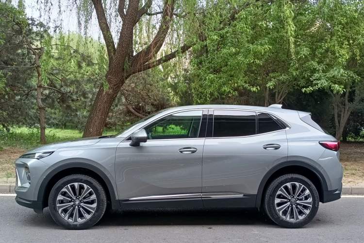 Used Buick Envision 2025 25T Entry-Grade Platinum Edition Exterior 1