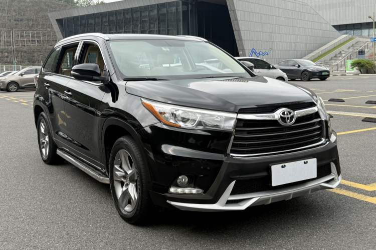 Used Toyota Highlander 2017 2.0T Four-Wheel Drive Luxury Edition 7 Seats Exterior 3