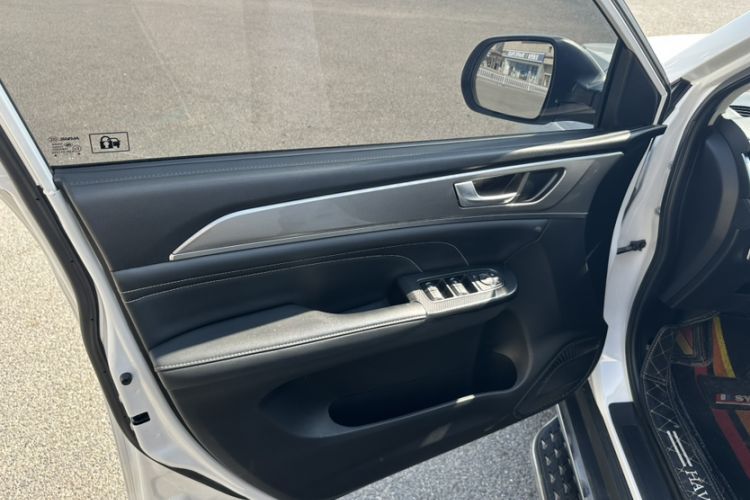 Used Haval M6 2021 PLUS 1.5T DCT Elite Smart Connectivity Model
