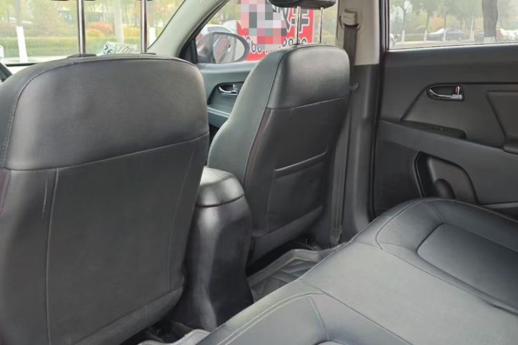 Used Kia Sportage R 2014 2.0L Automatic Two-Wheel Drive GLS Trim