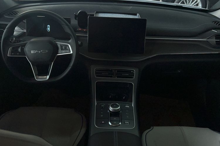 Used BYD Destroyer 05 2024 HONOR Edition DM-i 55KM Luxury Model