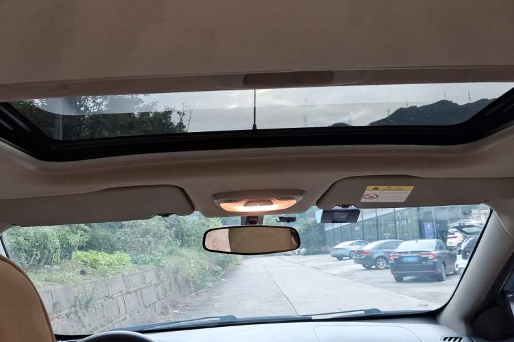 Used Chevrolet Sail 2015 Sail 3 1.5L Manual with Ideal Sunroof Edition