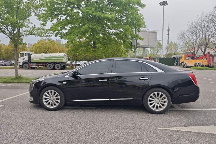 Used Cadillac XTS 2018 28T Elite Edition Exterior 6